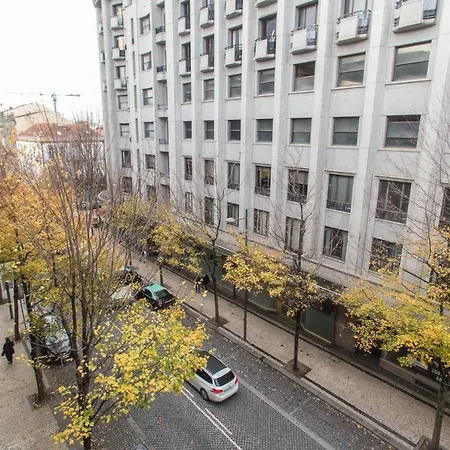 Apartment Pinpoint By Hosts *