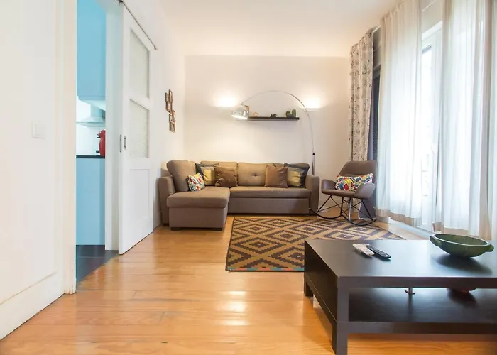 Pinpoint By Hosts * Porto