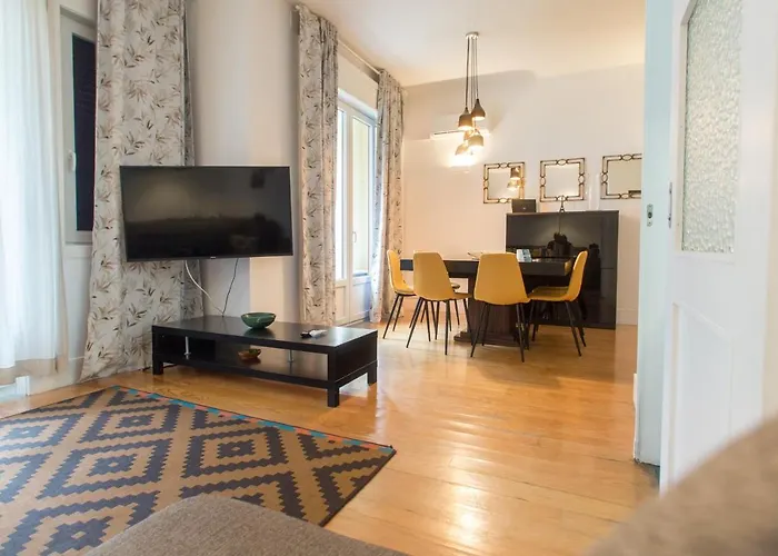 Pinpoint By Hosts Porto