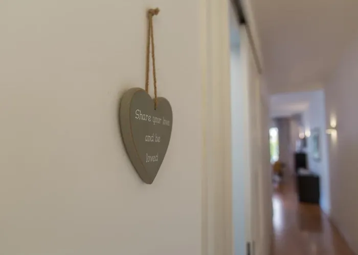 Apartamento Pinpoint By Hosts