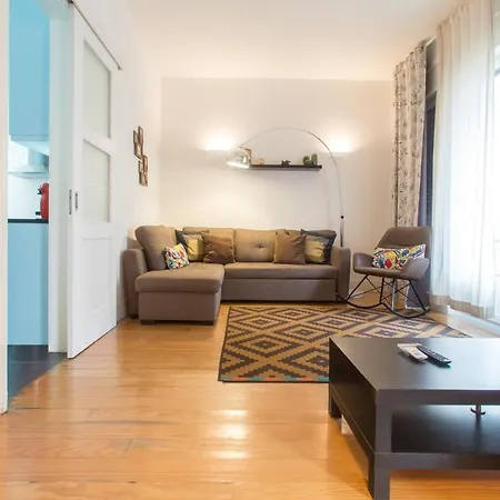 Pinpoint By Hosts * Oporto