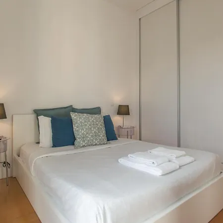 Pinpoint By Hosts 波尔图