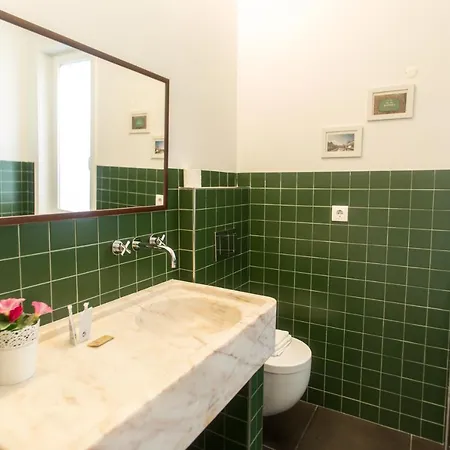 Pinpoint By Hosts 波尔图