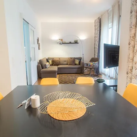 Pinpoint By Hosts Apartment